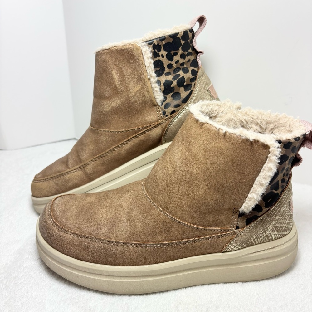 Hey Dude Kids Tan Boots with Leopard Print‎ Size 3